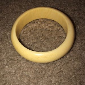 🌸3 for $10 🌸 Thick Beige Bangle